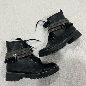 Steve Madden captain combat boot